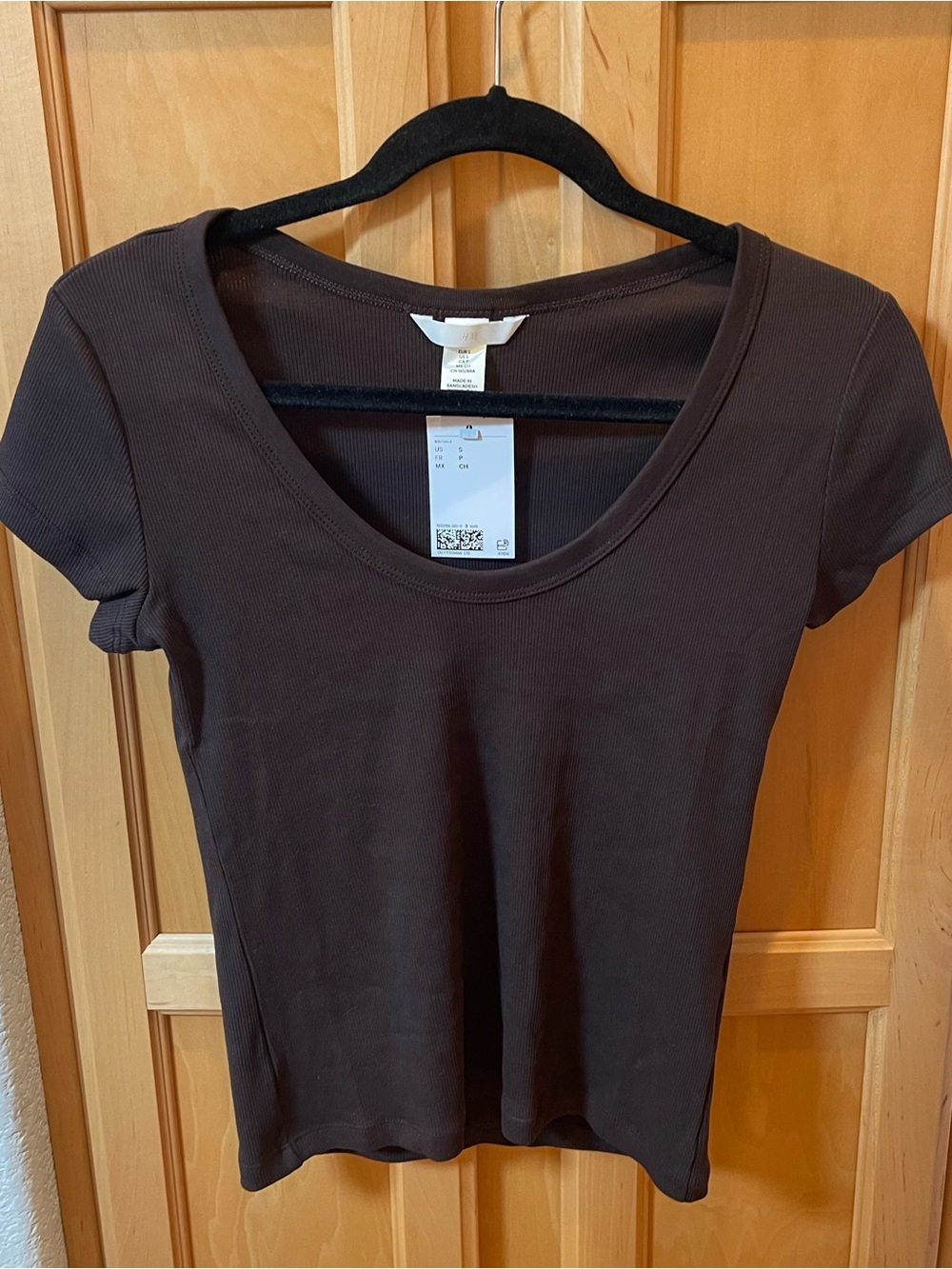 Brown Ribbed Scoop Neck Top Size Small Brand New with tags
